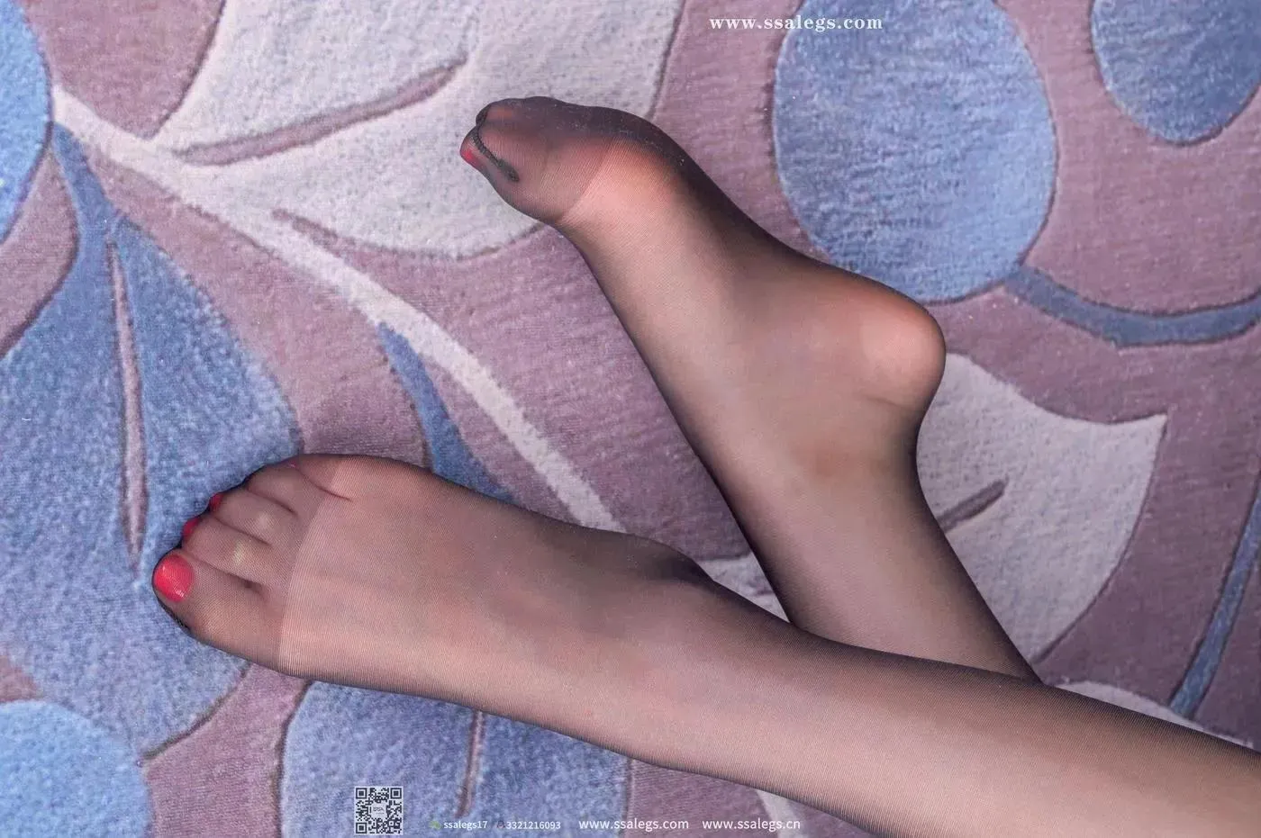 [SSA丝社]超清写真 NO.399 媛媛韩版复古碎花裙黑丝(下) [70P]插图3